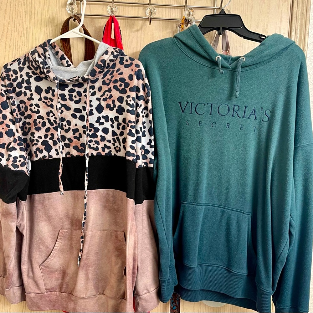 Hoodie Bundle (XL very generous fit)